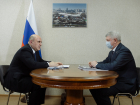  Премьер Мишустин напомнил губернатору Воронежской области об опасности «Омикрона»