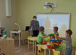 Воспитатели Борисоглебского округа принимают поздравления